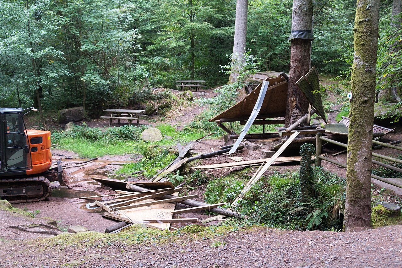 Selective demolition of a small structure